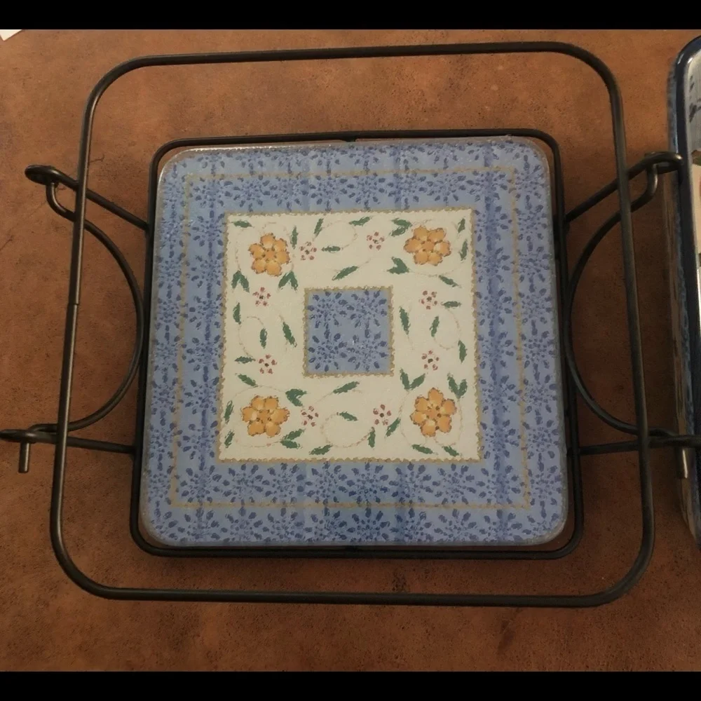 Temptations Heritage 1.5 Qt Casserole Blue Floral Kitchen To Table Decor
